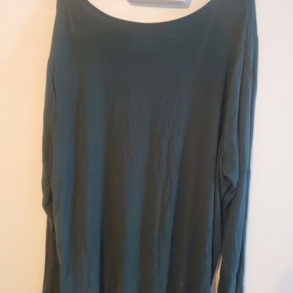 Ava & Viv 3Xl Hunter Green and Burgundy tops - Picture 6 of 6